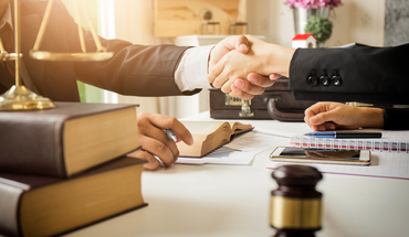 Can Hukuk- Ticaret Hukuku